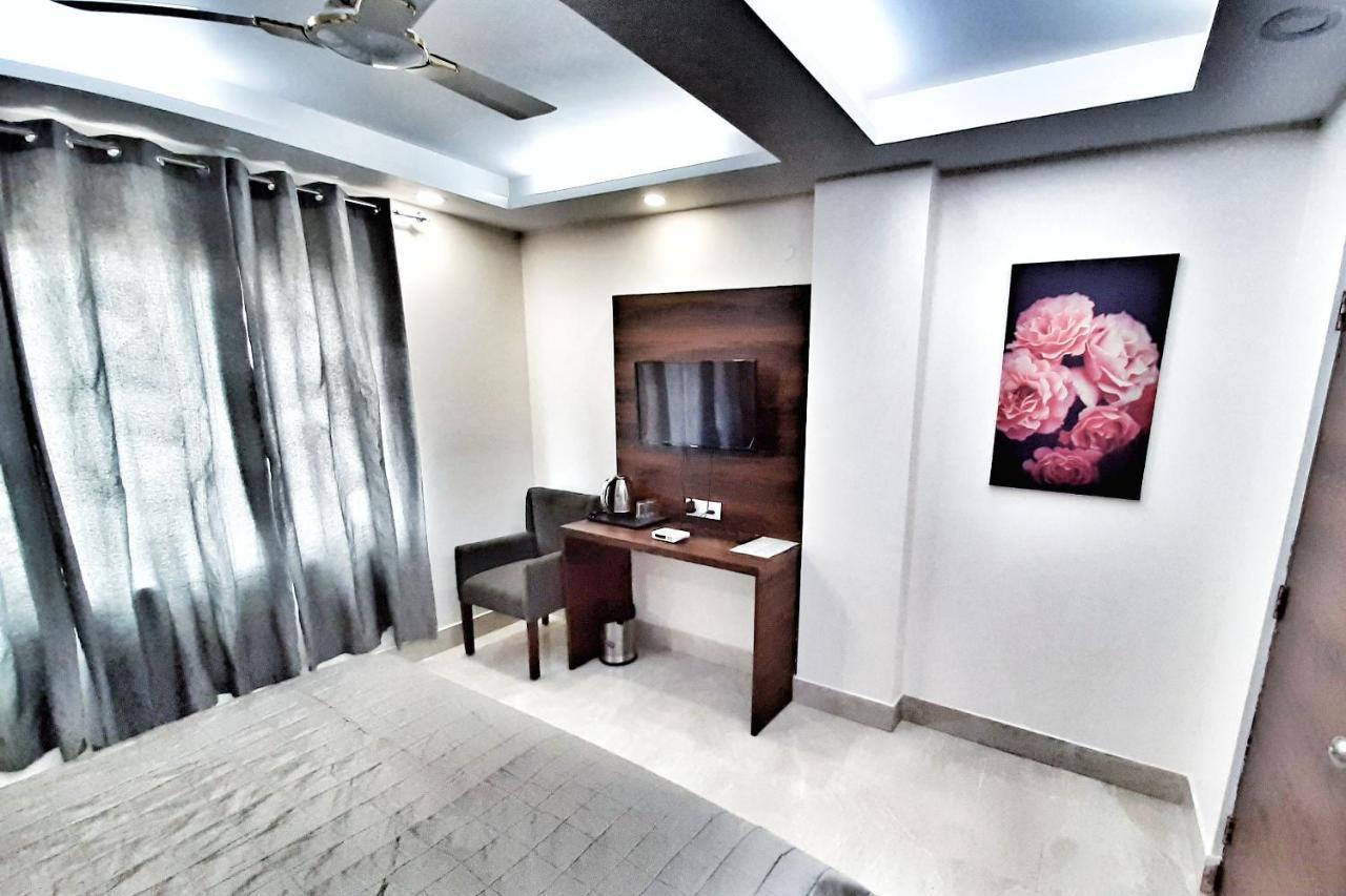 โรงแรมแอโรซิตี้ เพอร์เพิล ออร์คิด นิวเดลี ภายนอก รูปภาพ
