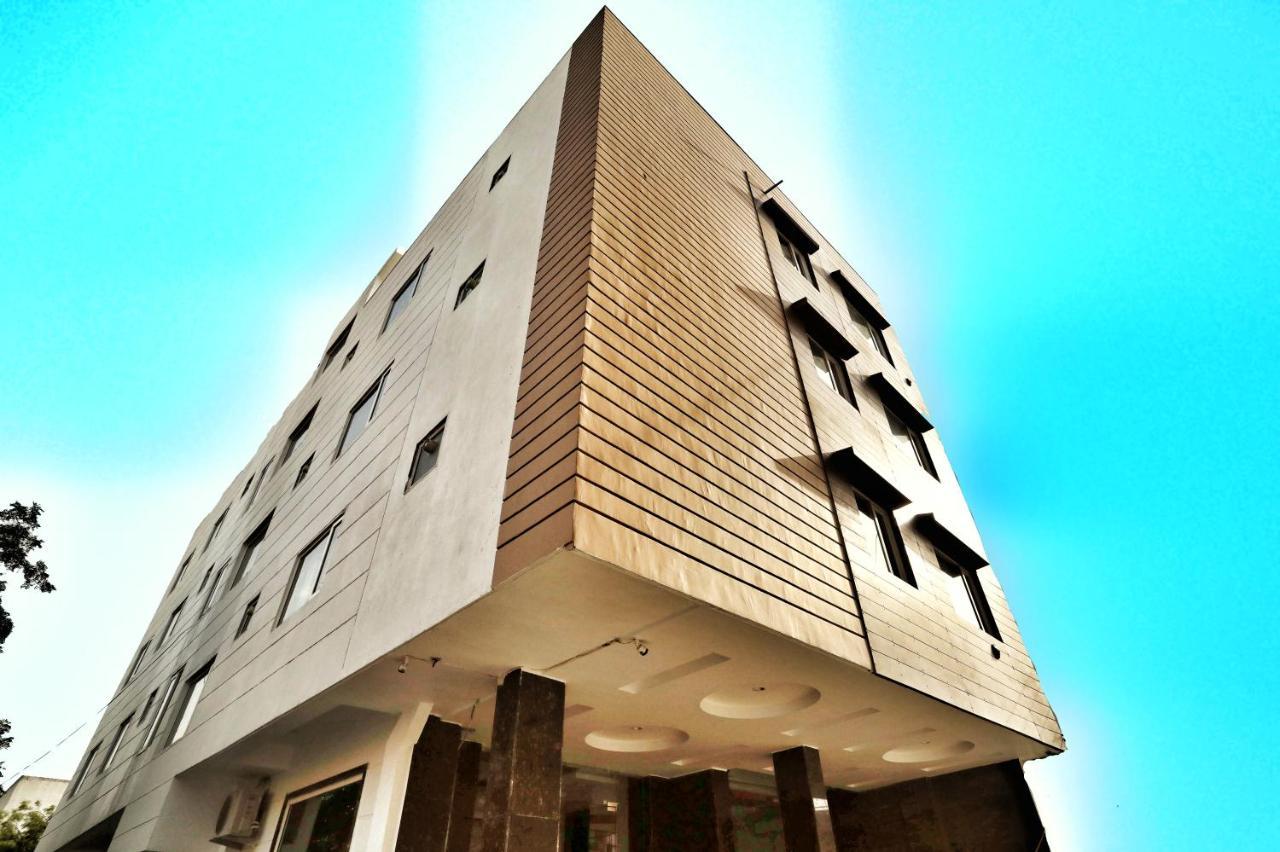 โรงแรมแอโรซิตี้ เพอร์เพิล ออร์คิด นิวเดลี ภายนอก รูปภาพ